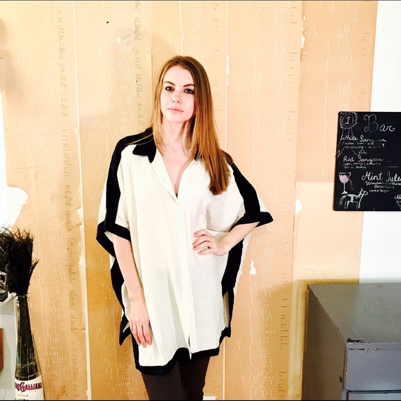 Lafayette 148 New York Tops - LAFAYETTE 148 FLOWY BLOUSE #673