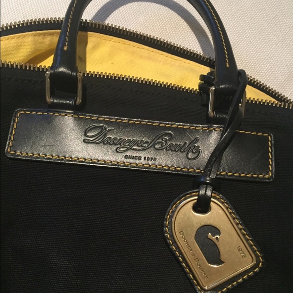 Dooney & Bourke black canvas bag / satchel - Picture 2 of 4