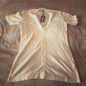 NWT Monrow Classic White V Neck Shirt