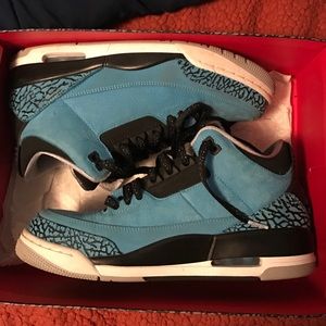 Air Jordan retro 3 9/10 condition barely worn