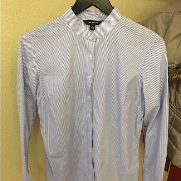 Button up blouse - Picture 2 of 3