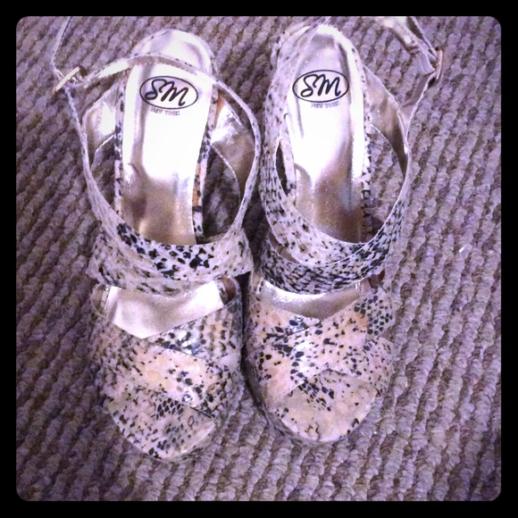 PERFECT WEDGES