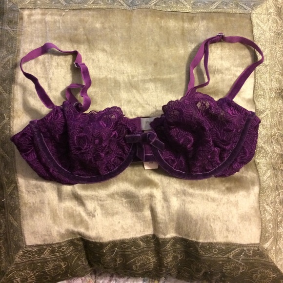 Victoria's Secret Other - Victoria's Secret Lace Bra