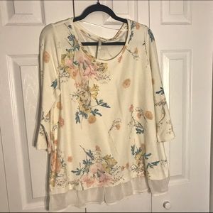 Gorgeous Lauren Conrad Floral Blouse
