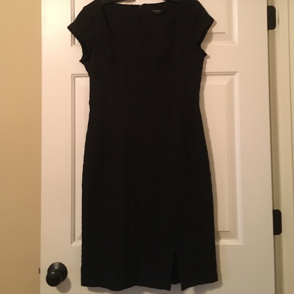 Nanette Lepore Dresses & Skirts - Nanette Lepore Black Cap Sleeve LBD