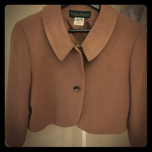 Harve Benard crop top coat.