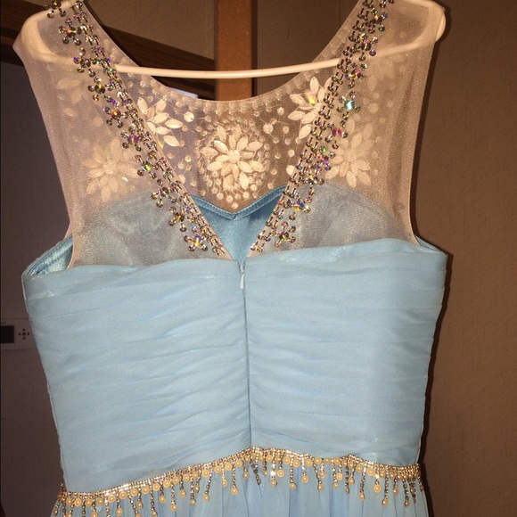 Gorgeous Light blue prom/pageant dress! - Picture 4 of 4