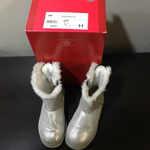 Girls boots - Picture 1 of 4