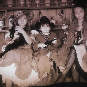 Meet your Posher, Tami