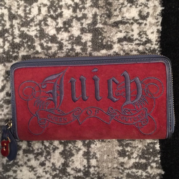 Juicy Couture Handbags - Juicy Couture Wallet