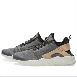 Nike Air Huarache Run Ultra SE