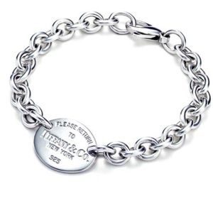 Authentic Tiffany & Co. oval bracelet.