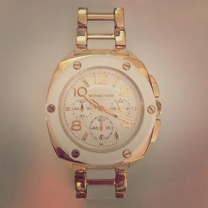 Never been worn Michael Kors Slim Runway watch