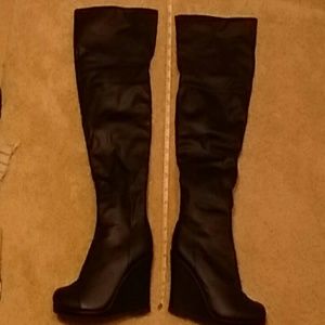 Dots Knee High Boots Size 9