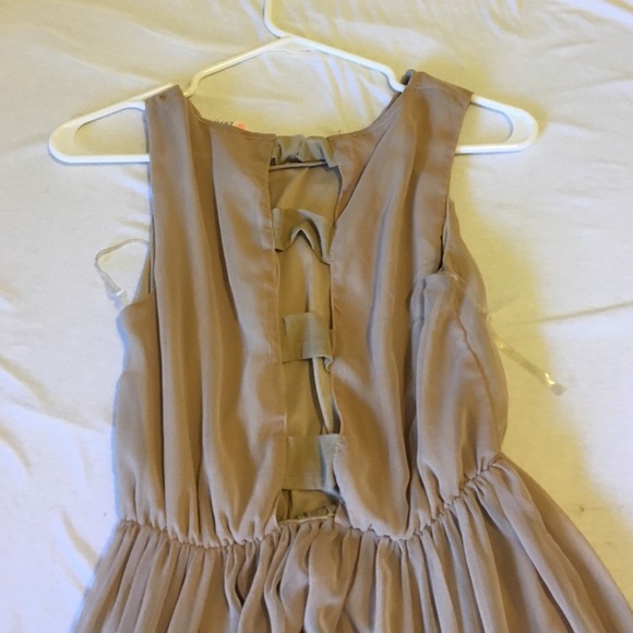 Dress - Picture 3 of 4