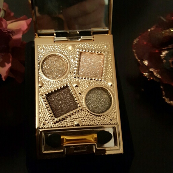 FOUR COLOR DIAMOND EYESHADOW - Picture 2 of 3