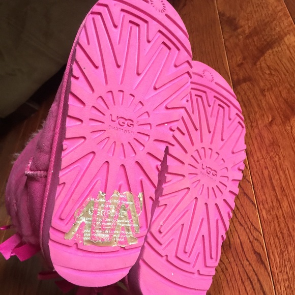 Kids uggs - Picture 3 of 4