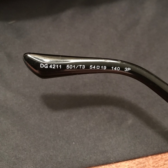 DG4211 Dolce & Gabbana Sunglass - Picture 3 of 4