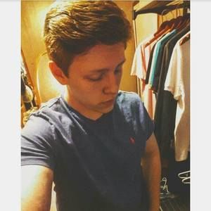 Meet your Posher, Zachary