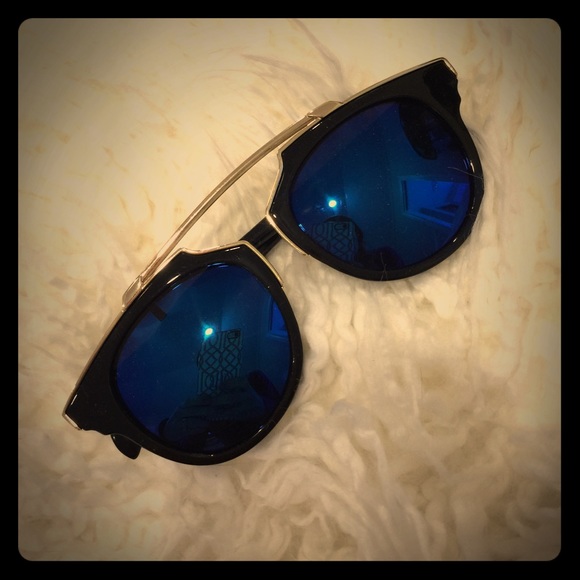 Retro Vintage #blue Sunglasses!