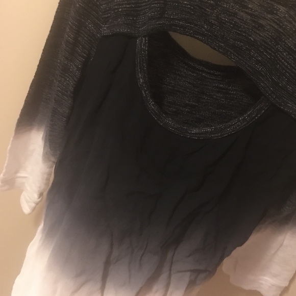 Anthropologie tunic - Picture 3 of 4