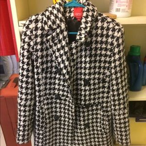 Trench Coat black and white size medium