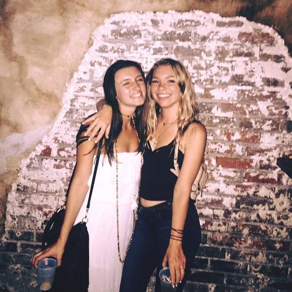 Meet your Posher, Madeleine - Picture 1 of 1