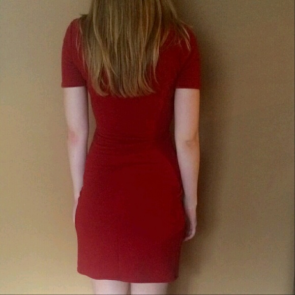 ASOS asymmetrical red dress - Picture 4 of 4