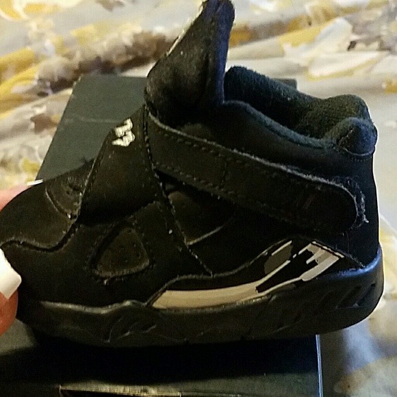 baby jordans retro 8s - Picture 2 of 4