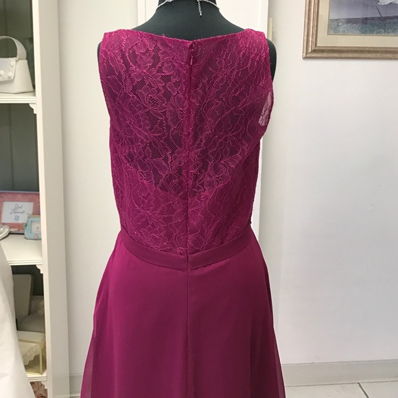 Magenta Chiffon gown - Picture 3 of 4