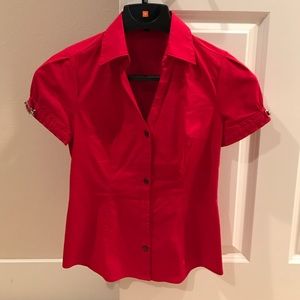 Woman's short sleeve dress shirt