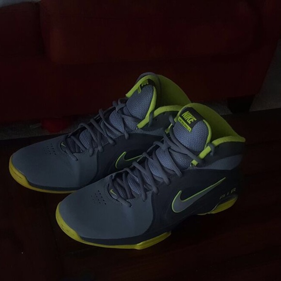 Nike shoes