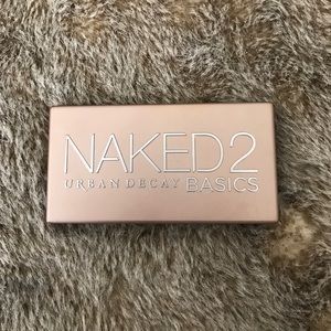 Urban Decay Naked Basics 2 Palette