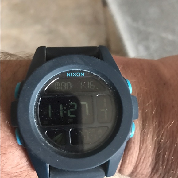 Nixon watch