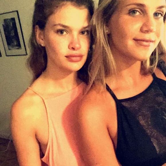 Meet your Posher, Hayley - Picture 2 of 4