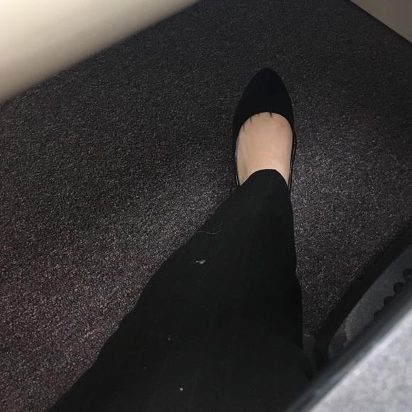 Meet your Posher, Glory - Picture 1 of 1