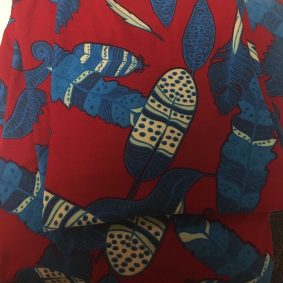 Lularoe Feather leggings! TC