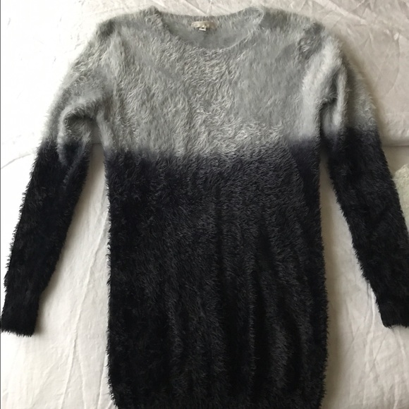 Two toned LF sweater