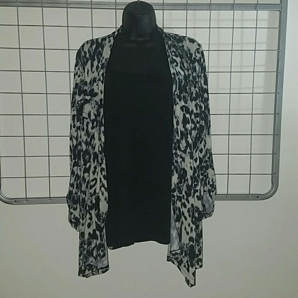 Snow Leopard open cardigan with button up sleeves