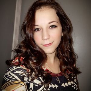 Meet your Posher, Charissa