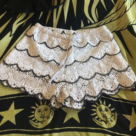 Vintage lace shorts
