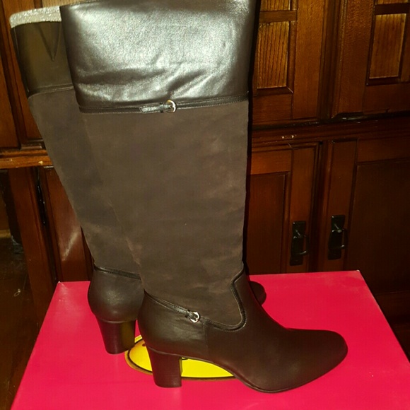 TALBOTS TALL DARK BROWN SUEDE BOOTS