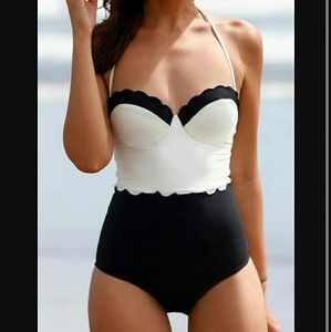 Retro double scalloped bathing suit
