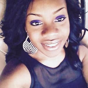 Meet your Posher, Deana