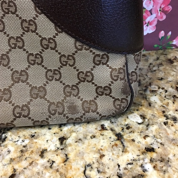 Gucci - Picture 2 of 2