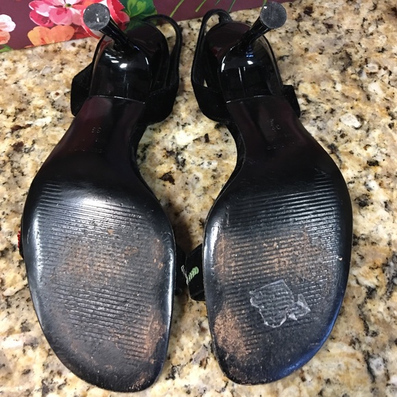 Dolce and Gabbana velvet shoes - Picture 2 of 3