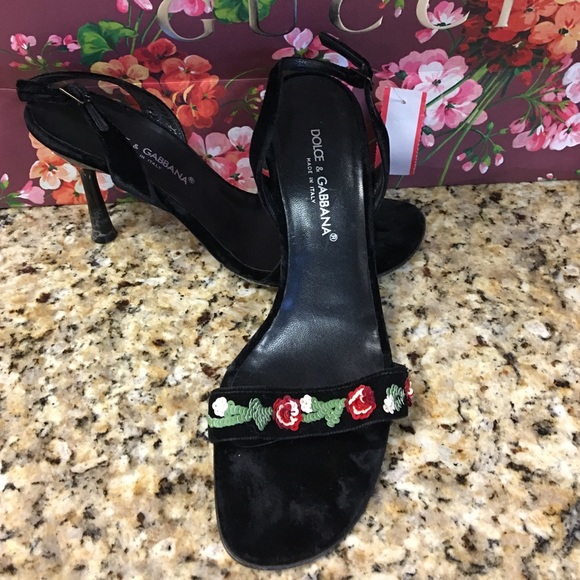 Dolce and Gabbana velvet shoes - Picture 3 of 3