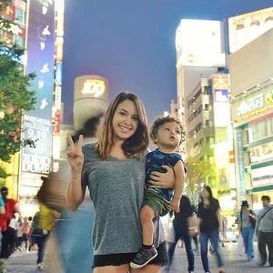 Meet your Posher, Cassandra