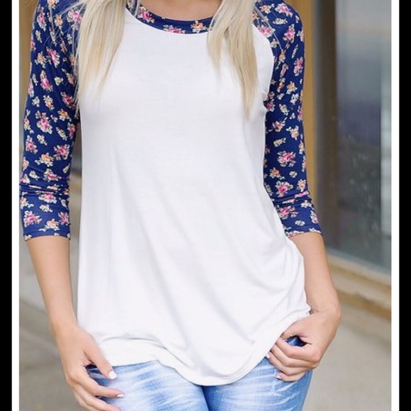 Cute Baseball Tee NWOT Size Large