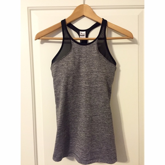 Old Navy Mesh-detail Tank 💪🏼